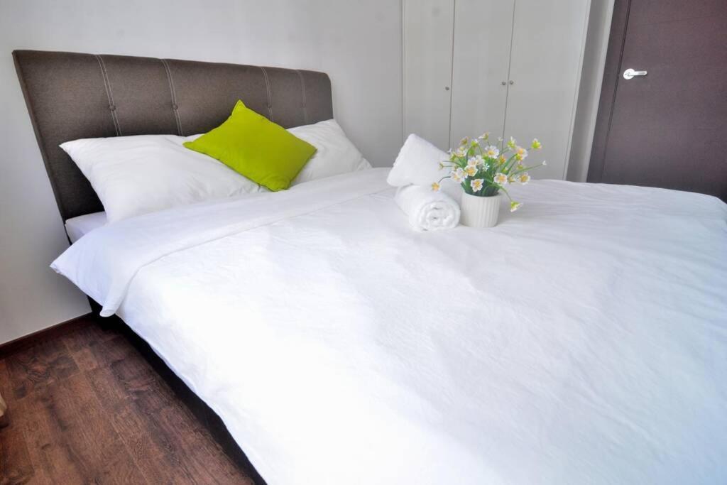 Vivacity Jazz Suite New Luxury Vivacity Cozy Home Lv8 Kuching Luaran gambar
